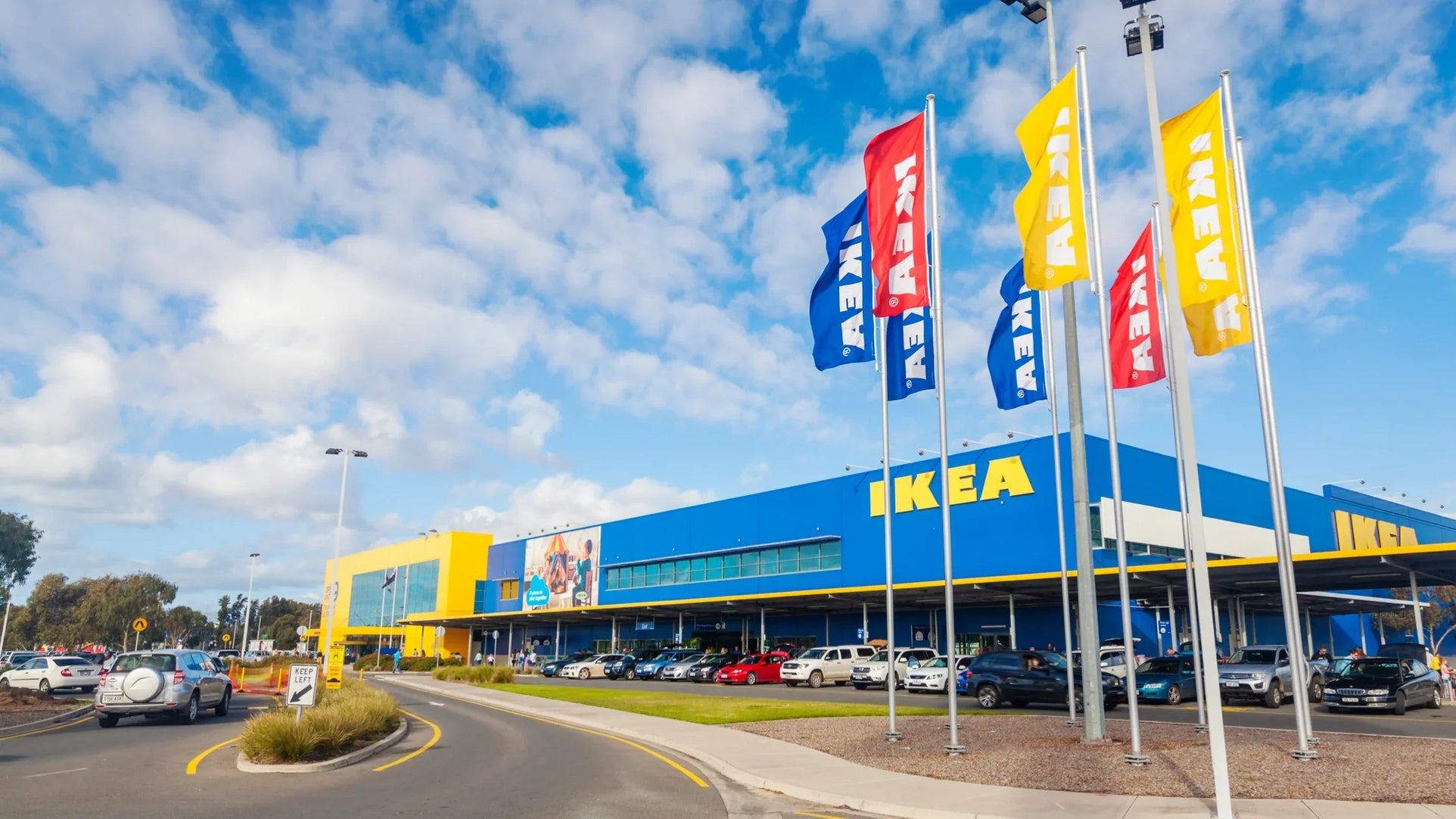 The Pros and Cons of Fast Furniture - Woodcraft Furniture